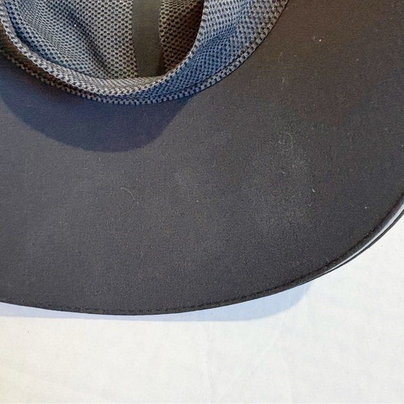 Lululemon Fast and Free Run Hat Lightweight Reflectors Adjustable Running Sun - Picture 12 of 15